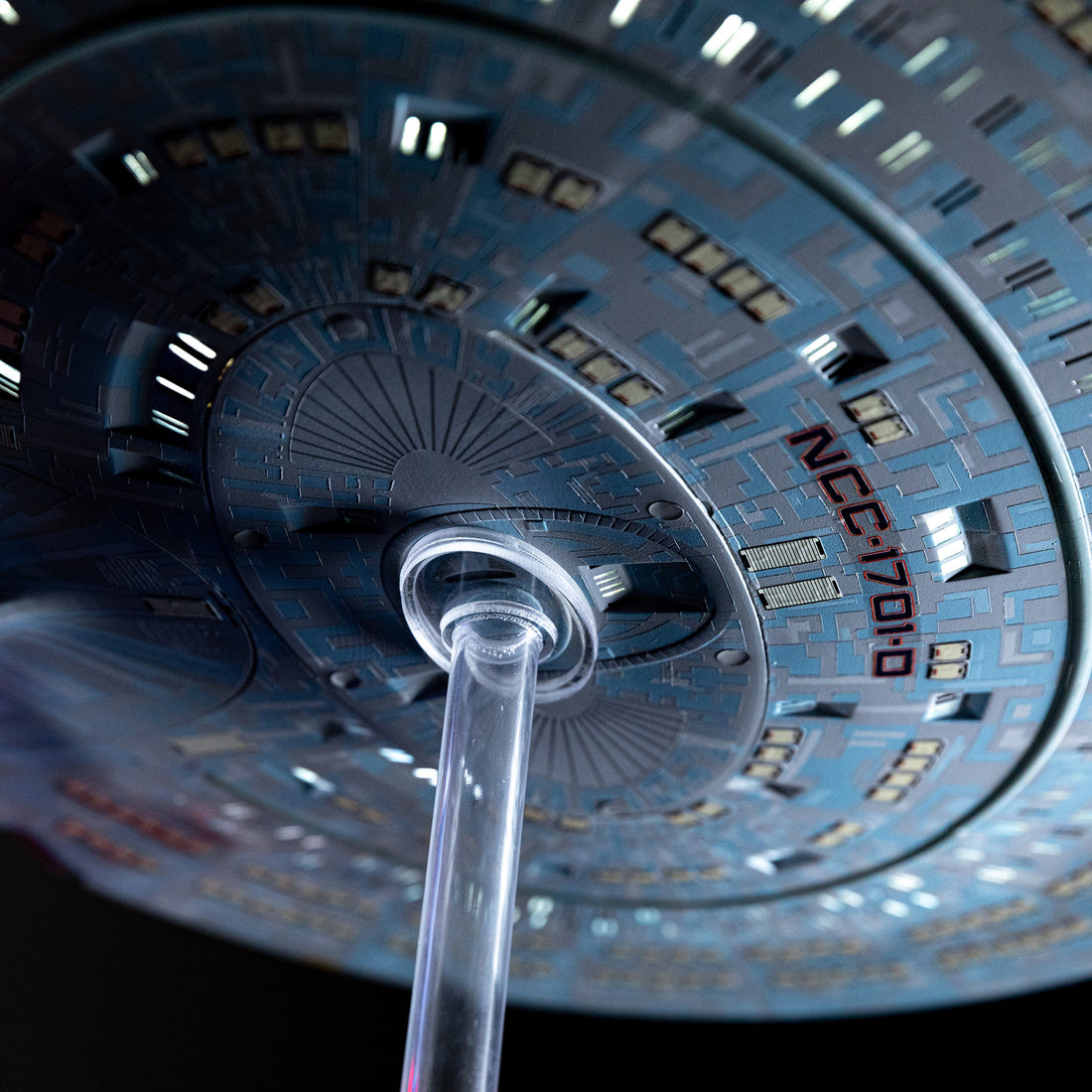 Star Trek | U.S.S. Enterprise NCC-1701-D