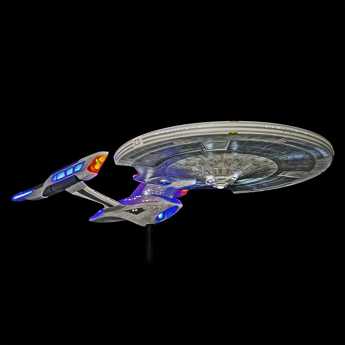 Star Trek  U.S.S. Enterprise NCC-1701-G / U.S.S. Titan – Factory  Entertainment, Inc.