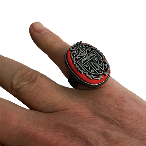 Universal Monsters | The Ring of Dracula Collector Edition Prop Replica